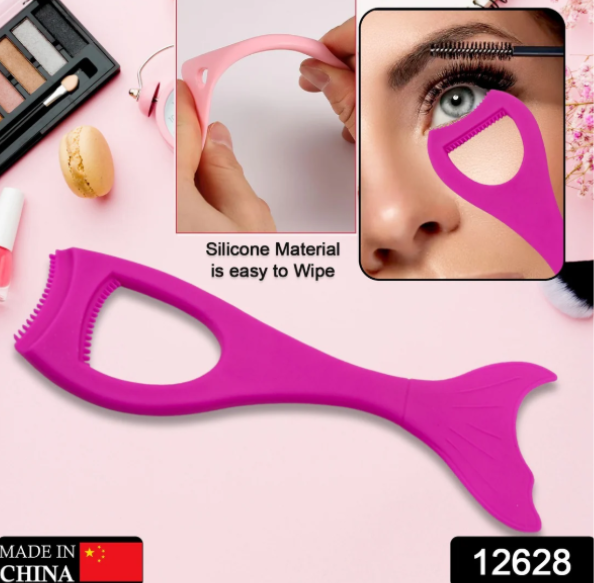 Silicone Eyeliner Tool – Curved for Easy Application | BeautyBare