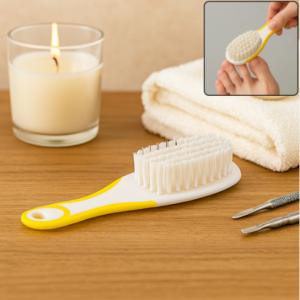 Handle Grip Nail Brush – Ergonomic Toe & Fingernail Cleaner | Velvet Wipe