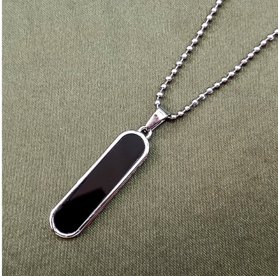 Minimalist Bar Pendant Necklace – Sleek Customizable Design - Image 4