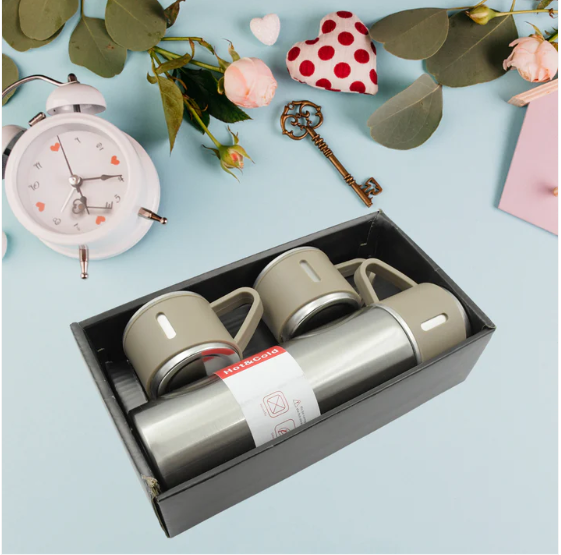 Stainless Steel Vacuum Flask Set – Keeps Drinks Hot & Cold 12h