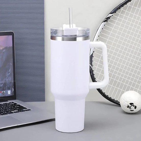 Stainless Steel Travel Mug – 890ML Vacuum Insulated Tumbler - Image 3