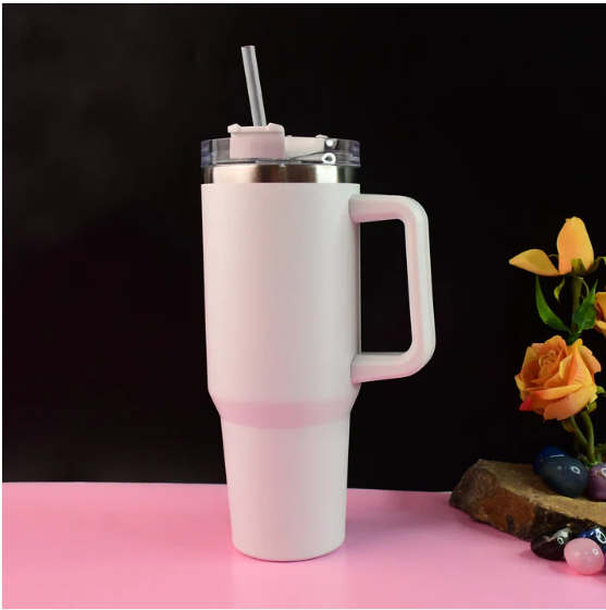 Stainless Steel Travel Mug – 890ML Vacuum Insulated Tumbler - Image 5