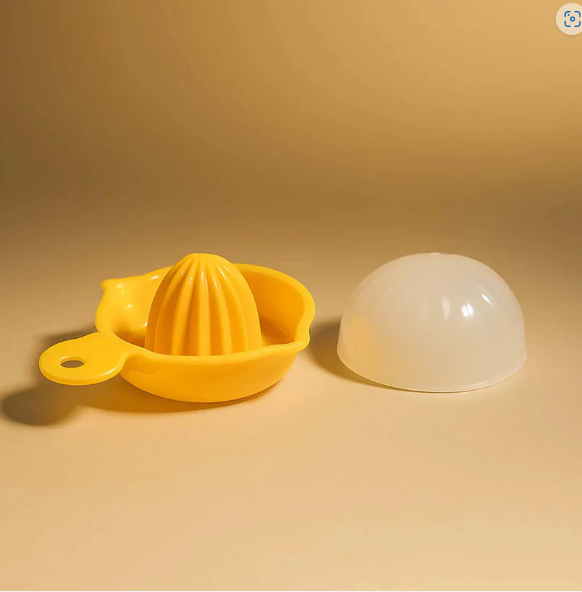 Hand-Operated Citrus Juicer – Compact, Easy to Use & Mess-Free