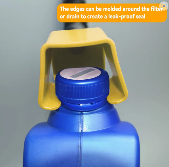 Flexible Plastic Funnel – Spill-Free Car Oil Fuel Filling