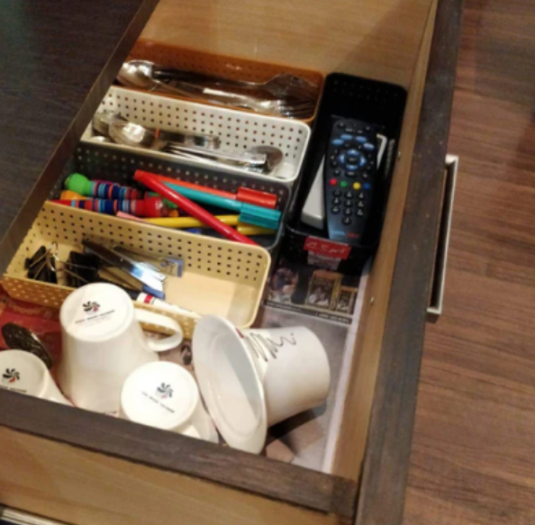 Desk Organizer Tray – 6-Piece Multipurpose Storage | VoltDesk