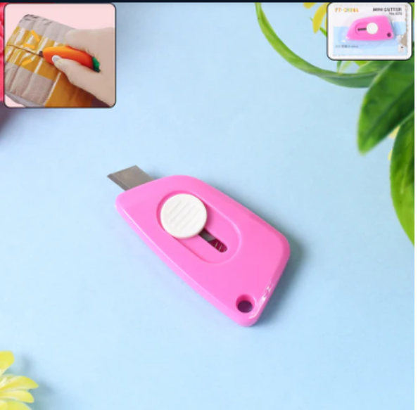 Mini Cloud Cutter Retractable Utility Knife – Compact & Safe Use