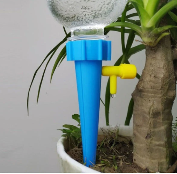 Drip Irrigation Kit – Automatic Self-Watering Spikes | Tidy Roots - Image 4