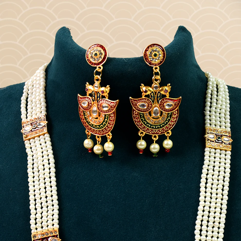 Pearl Necklace