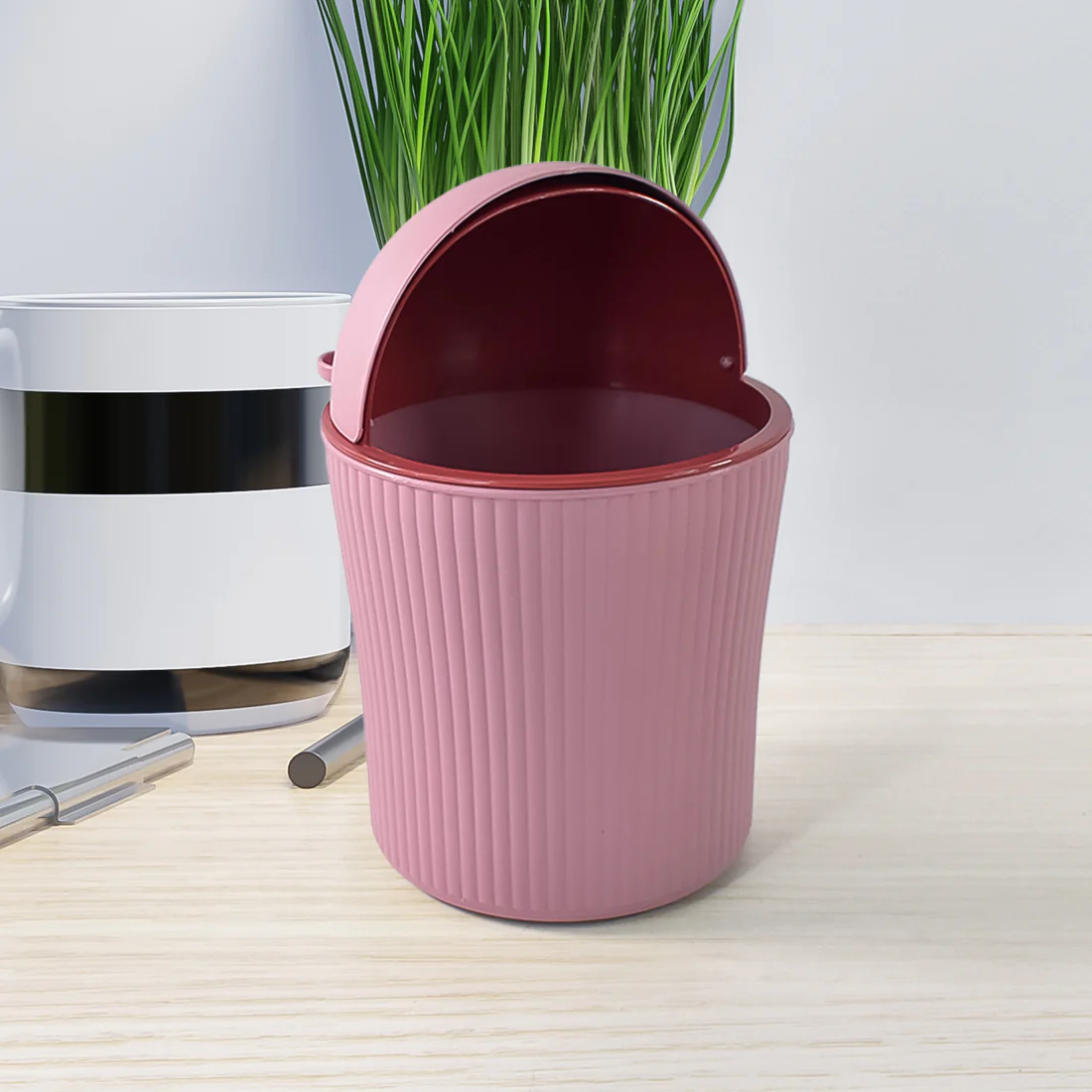 Mini Tabletop Dustbin – Compact 1200 ML Swing Lid Bin