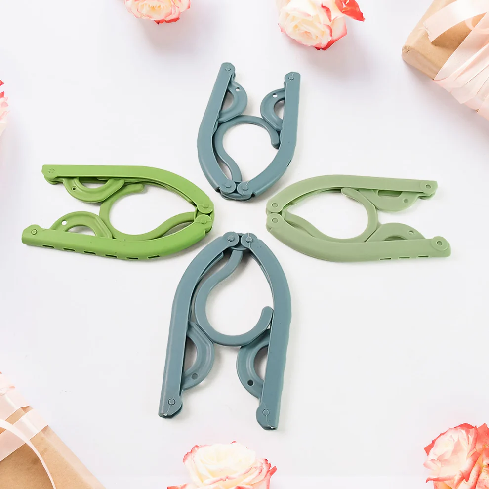 Travel Hangers