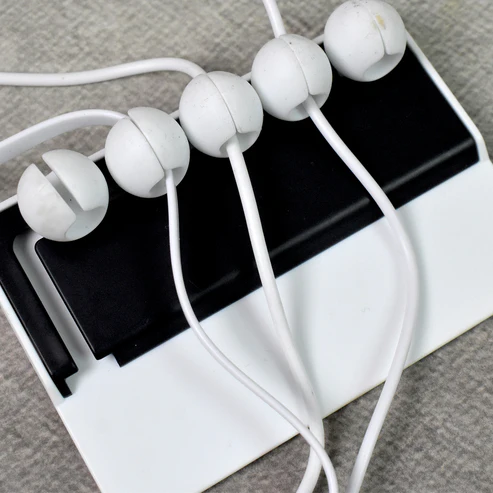Cable Management Clip – Keep Wires Neat & Clutter-Free