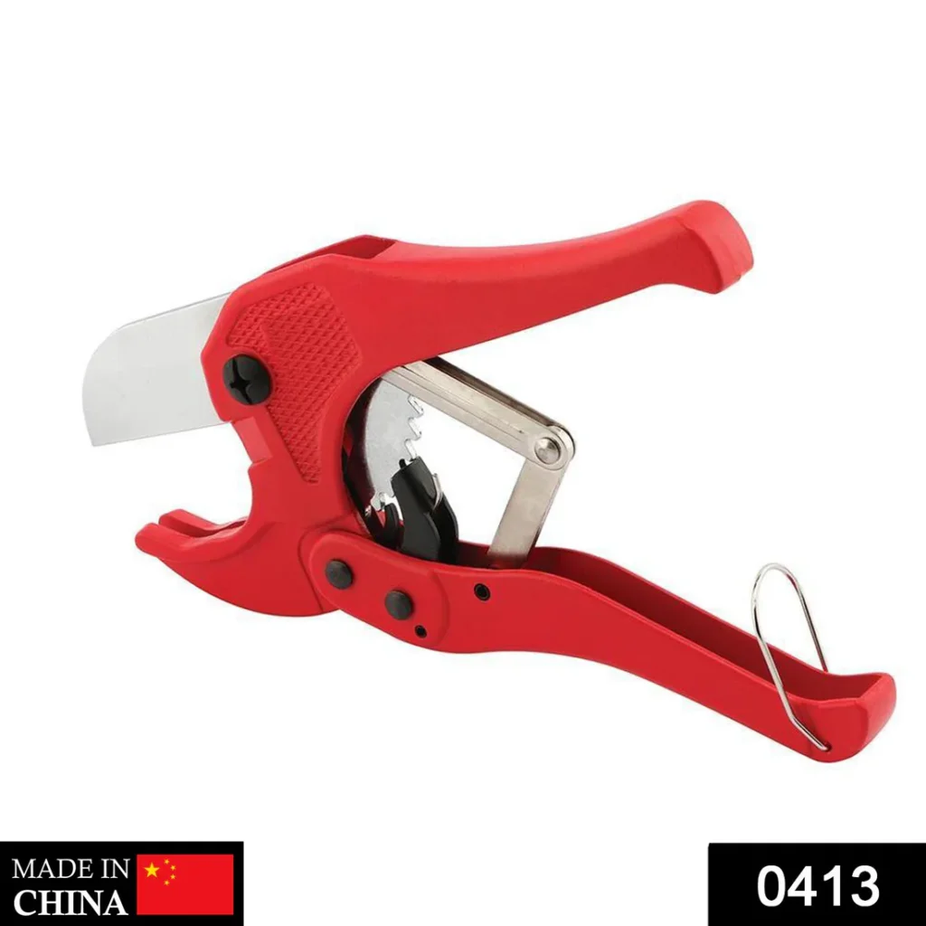 Achieve flawless, professional-grade cuts on various pipes with the ToolMate Pro PVC Pipe Cutter.