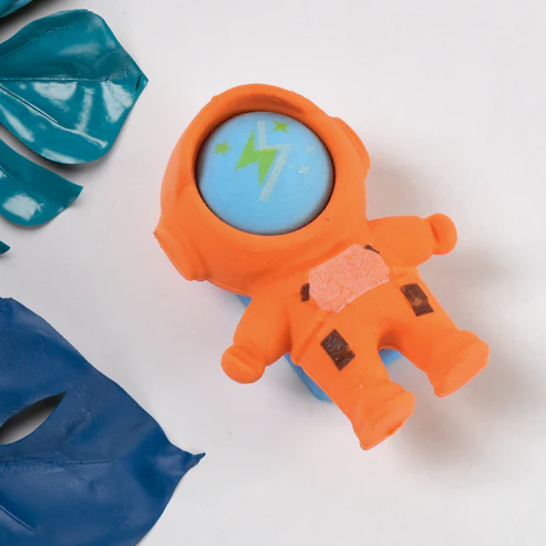 Astronaut Space Eraser – Cute Birthday Return Gift for Kids - Image 4