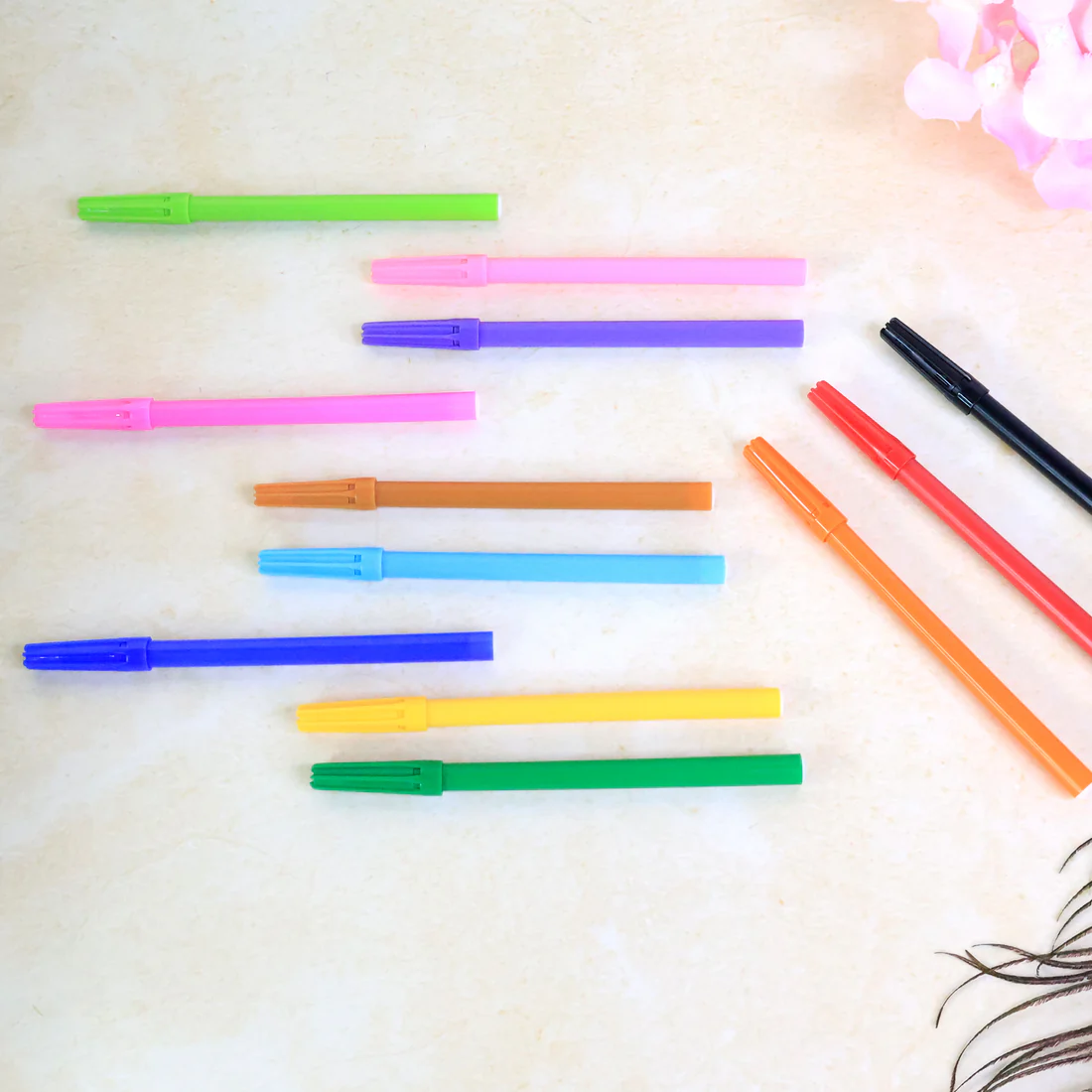 Sketch Pens 12 Colors – Vibrant Shades & Smooth Ink