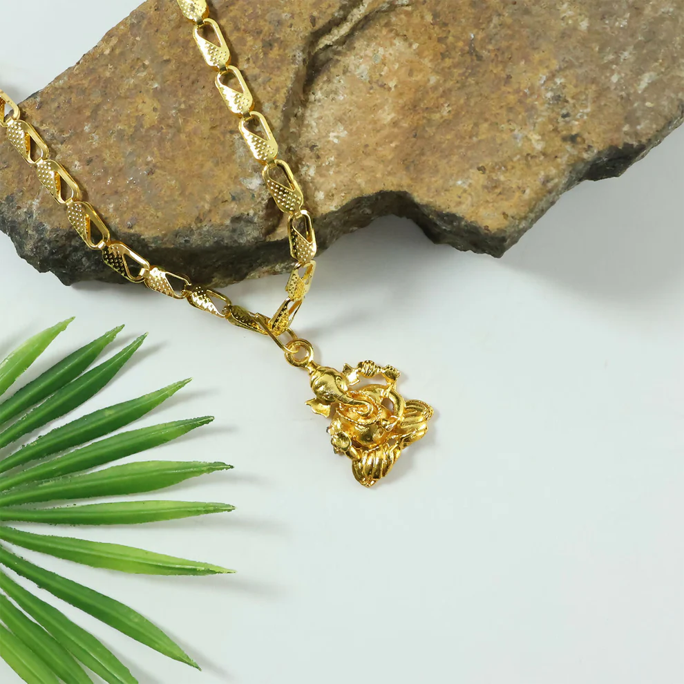 Pendant Necklace