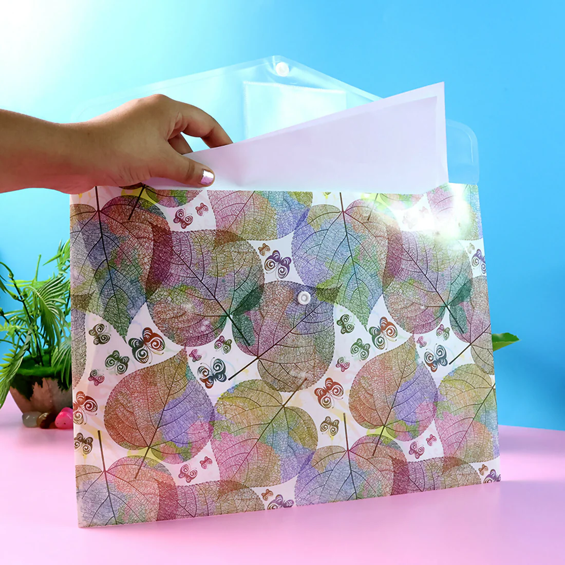 Printed A4 Document Folder – Leaf Design with Button Closure