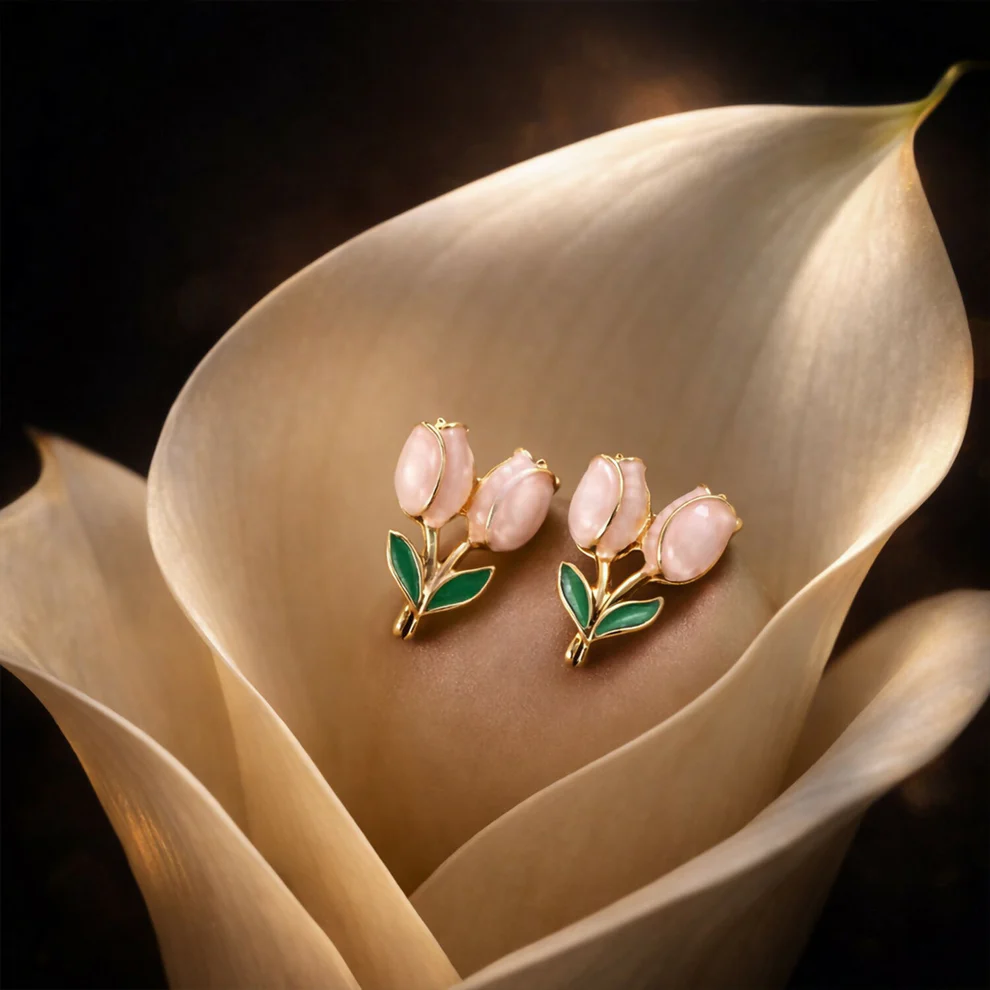 Stud Earrings