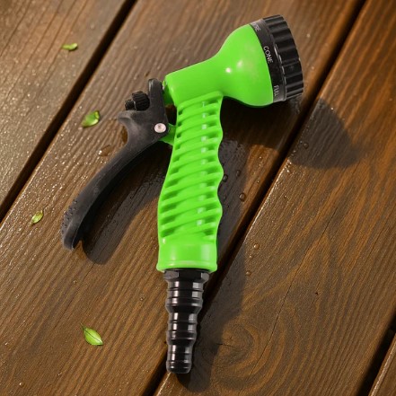 Garden Hose Spray Nozzle – Multi-Pattern with Flow Control - Image 4