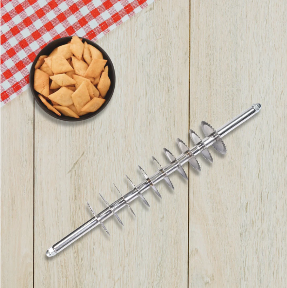 Dough Cutter – Stainless Steel Noodle Lattice Roller | ToolMate Pro by ToolMate Pro