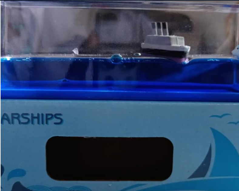 Floating Water Cruiser Ship Ornament – Calming Desk Decor