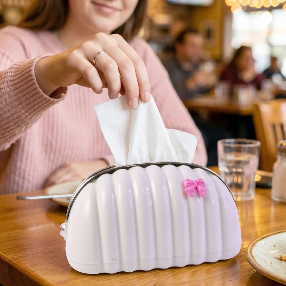 Shell Shape Tissue Dispenser – Elegant Decor for Home & Car