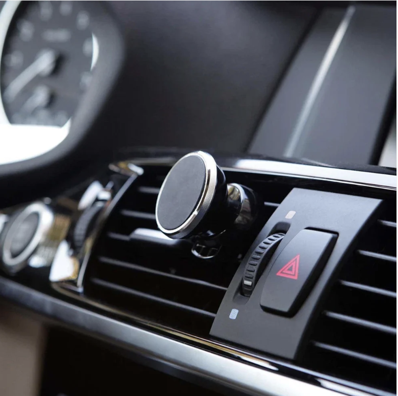 Universal Magnetic Car Mobile Holder – 360° Rotating Strong Grip