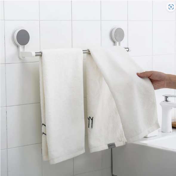 Self-Adhesive Towel Rod – Rust-Resistant & Drill-Free Installation