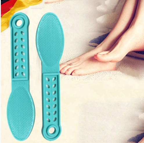Plastic Foot Scrubber – Pedicure Tool for Smooth Feet | Velvet Wheels