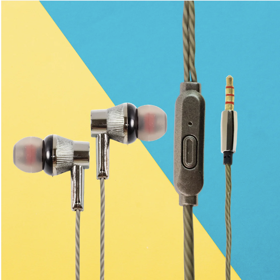Wired Earphones with Mic – Clear Sound & Deep Bass Experience