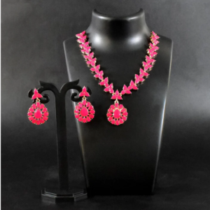 Pink Diamond Necklace Set – Elegant Jewellery for Women | BW