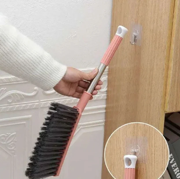 Long Handle Cleaning Brush – Soft Bristles for Gentle Dusting