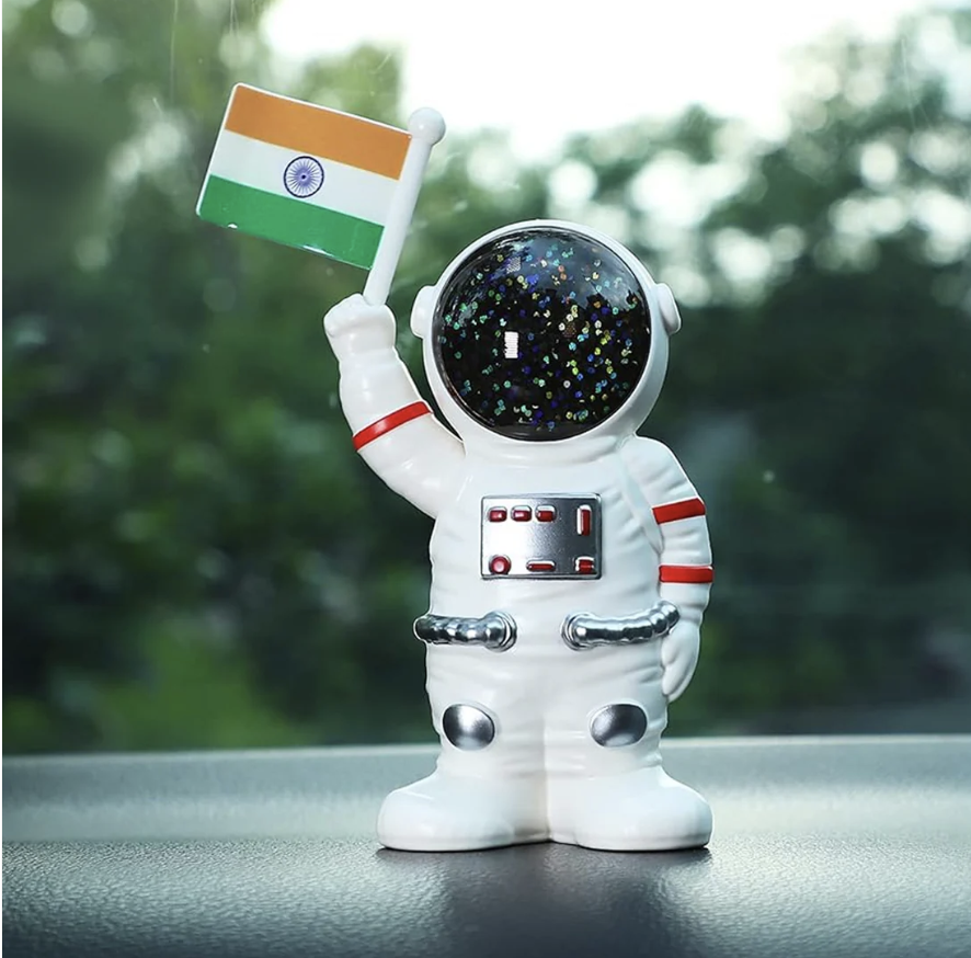 Solar Power Astronaut Ornament – Indian Flag Car Dashboard Décor