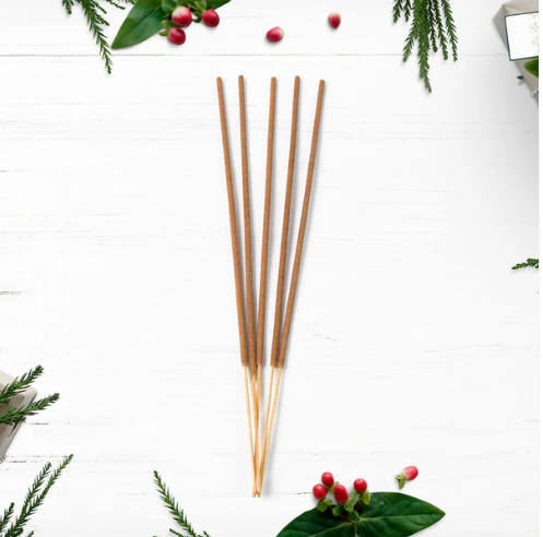 Kesar Woods Incense Sticks – Premium Saffron & Woody Aroma