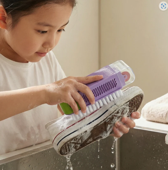 Multi-Functional Cleaning Brush – Ergonomic Roller & Tough Bristles