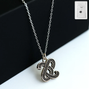Pendant Necklace – Lightweight Single Piece with Random Design