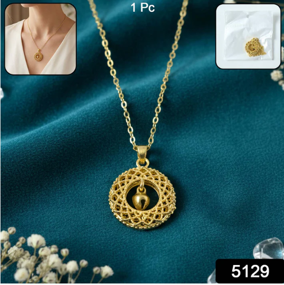 Golden Necklace with Intricate Round Pendant – Elegant Jewelry - Image 3