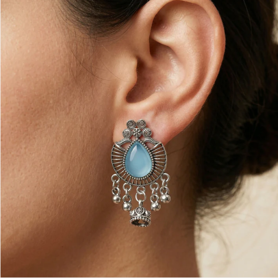 Oxidized Silver Teardrop Earrings – Elegant Tribal Design - Image 2
