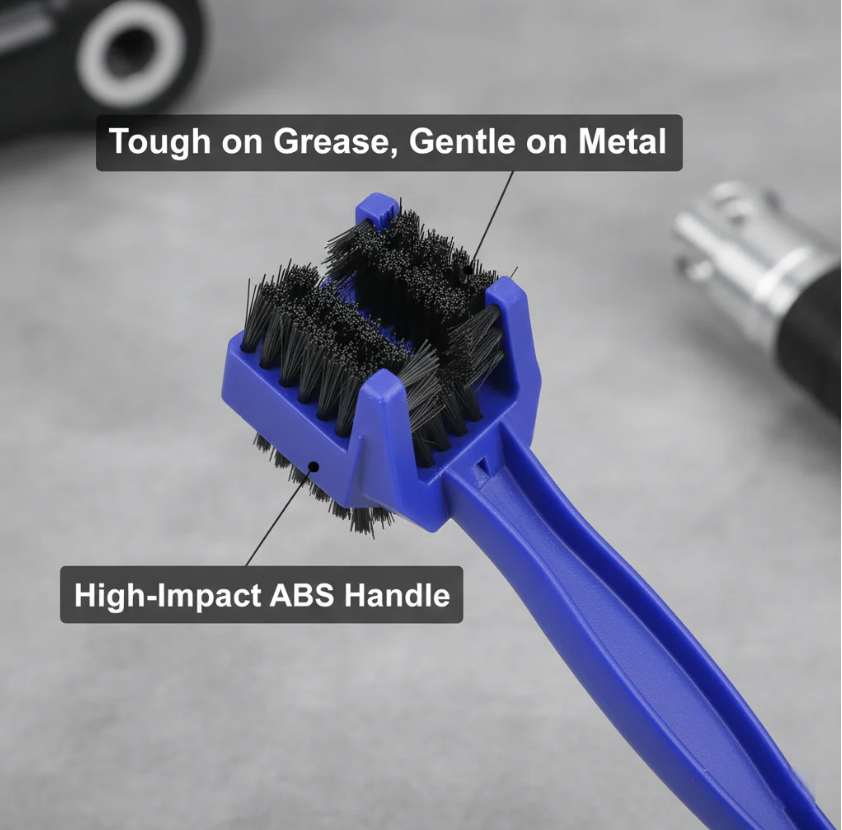Motorbike Chain Cleaner – Efficient 3D Brush Tool for Bikes | Velvet Wheels