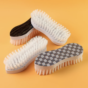 Laundry Brush Set – Ergonomic Curved Design with Strong Nylon Bristles