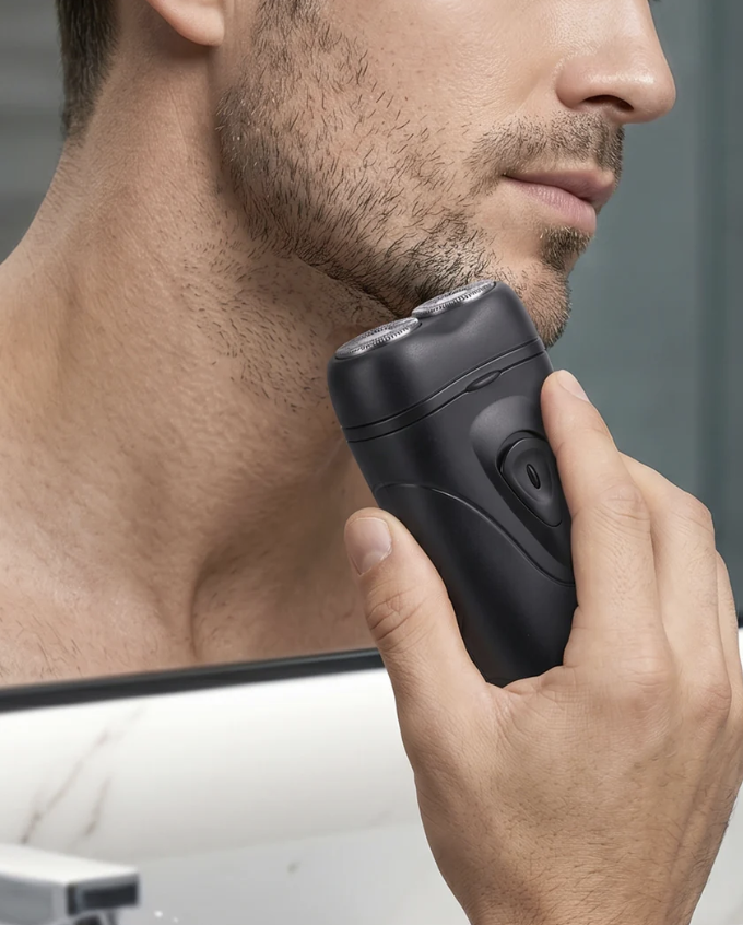 Portable Electric Shaver for Men – Compact, Rechargeable & Cordless