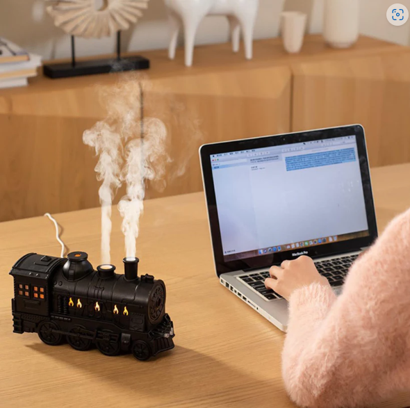 Portable Mini Humidifier – Retro Train Design with Night Light | Airvanta