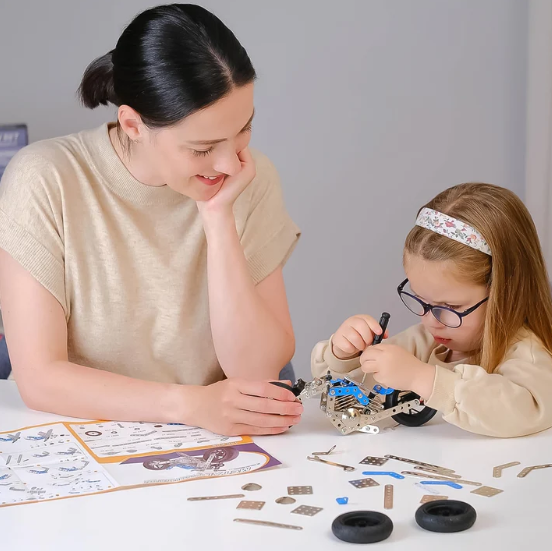 Metal Bike Construction Kit – 140 Part STEM Toy | Little Blocks - Image 4