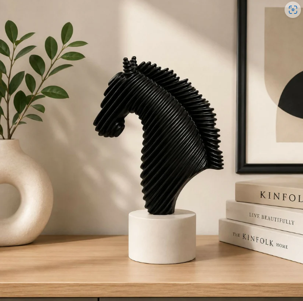 Modern Horse Head Statue – Elegant Home & Office Decor
