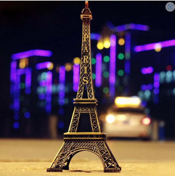 Eiffel Tower Statue – Antique Metal Paris Landmark | VoltDesk
