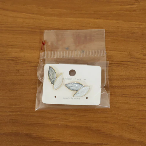 Leaf Stud