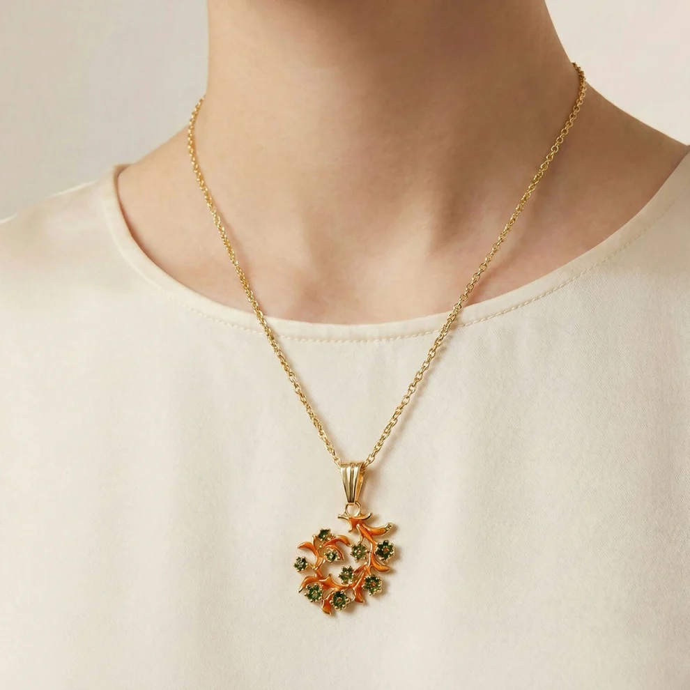 Pendant Necklace