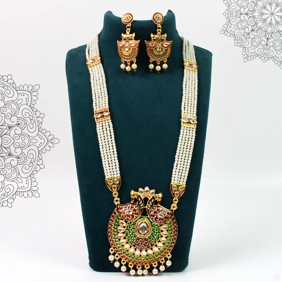 Pearl Necklace