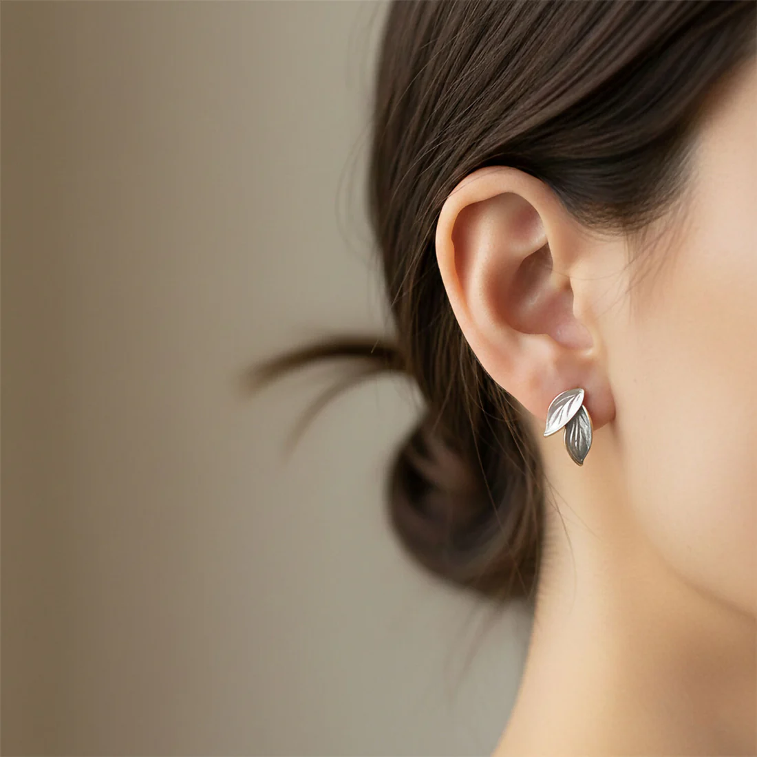 Leaf Stud