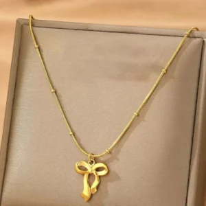 Pendant Necklace