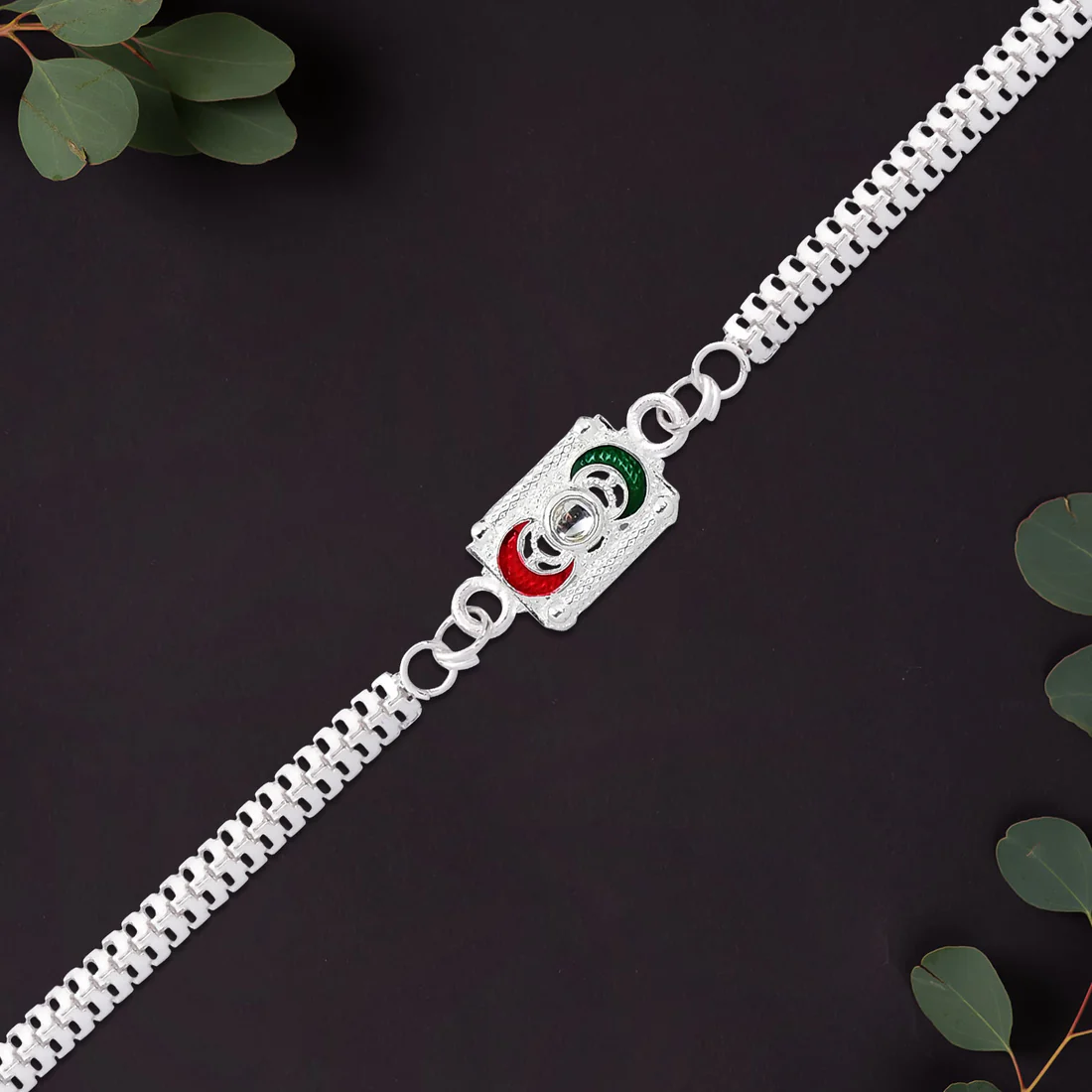 Geometric Rakhi with Linked Ring Design – Trendy Raksha Bandhan Gift